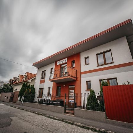 City Penzion Hotel Kassa Kültér fotó