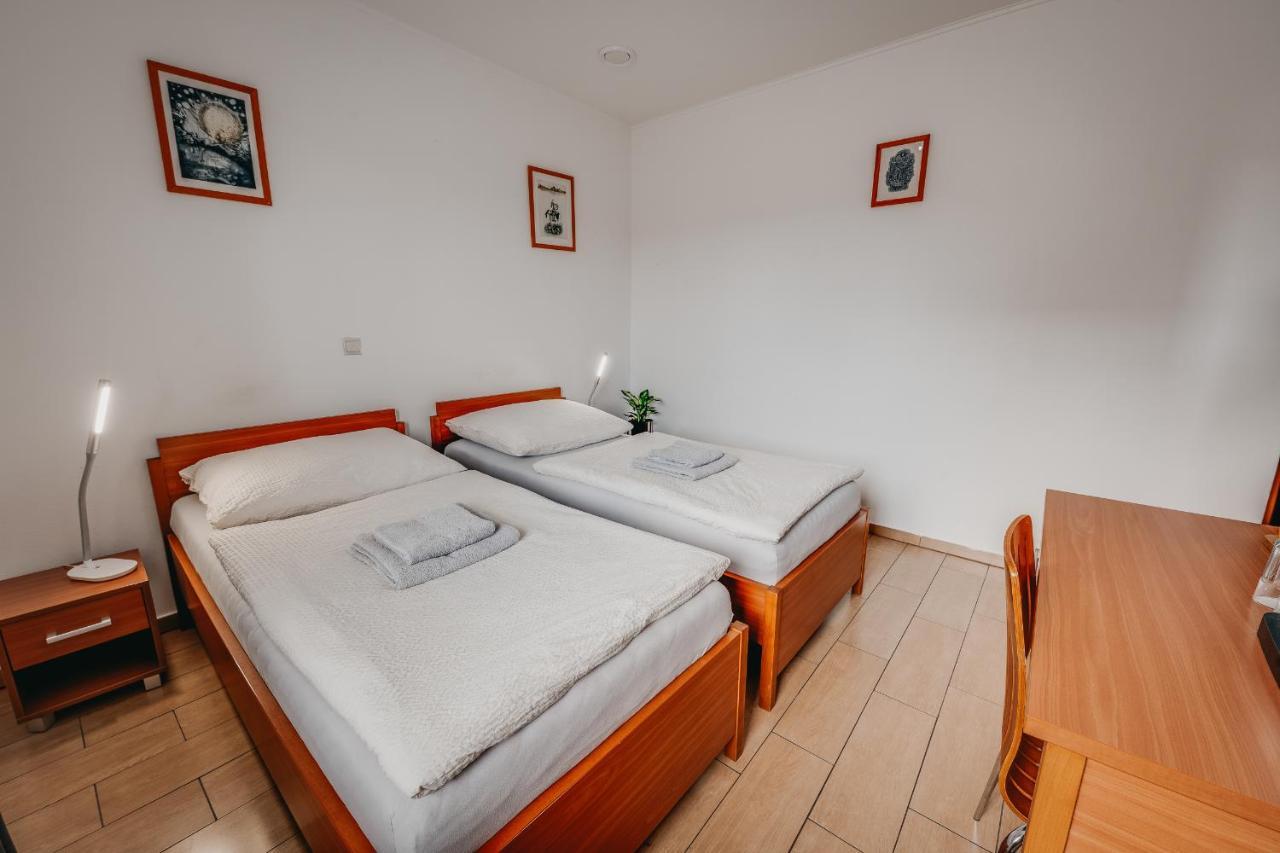 City Penzion Hotel Kassa Kültér fotó