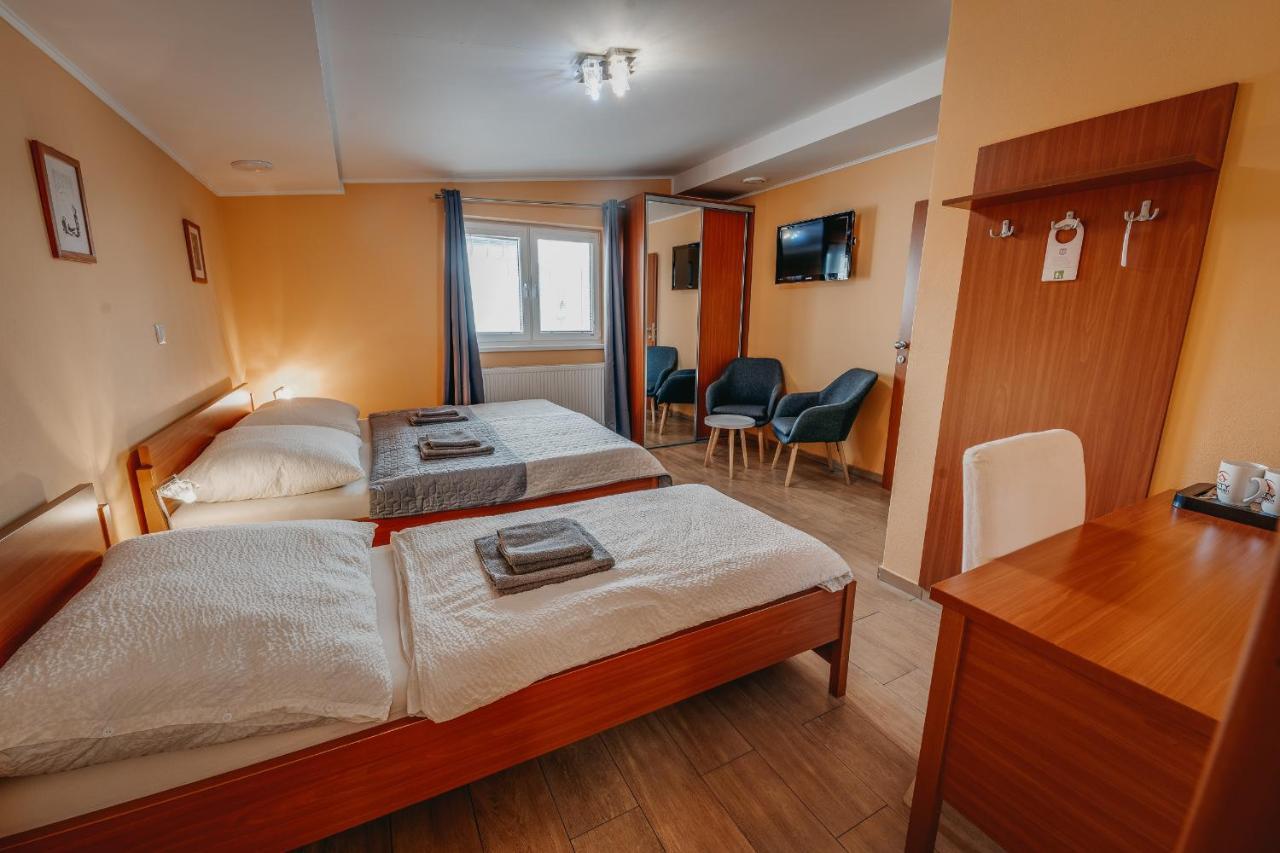 City Penzion Hotel Kassa Kültér fotó